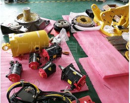 發(fā)那科機器人R-2000iC本體拆機件銷售：電機、減速器、平衡缸……